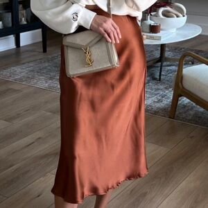 ABERCROMBIE SILK MIDI SKIRT